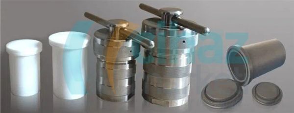 TOPTION TOPT-HT500 Hidrotermal Sentez Reaktörü, Paslanmaz Çelik , 500 ML PTFE insert , 220 C , Max 30 Bar