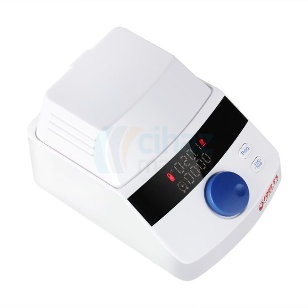 FOUR E’s TC0401006 Dijital Blok Isıtıcı (Kapaktan Isıtmalı) Oda Sıcaklığı +5 - 100°C 99saat 59dk Zaman Ayarlı