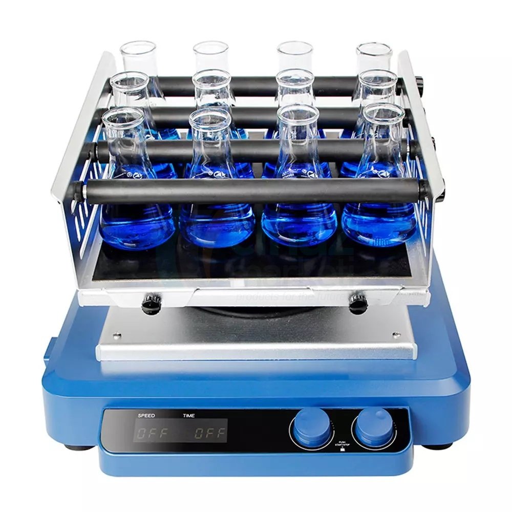 FOUR E’s 3D Çalkalayıcı 10-70 rpm / Kapasite 5 kg Yörünge Eğimi: 9° Zaman Ayarlı